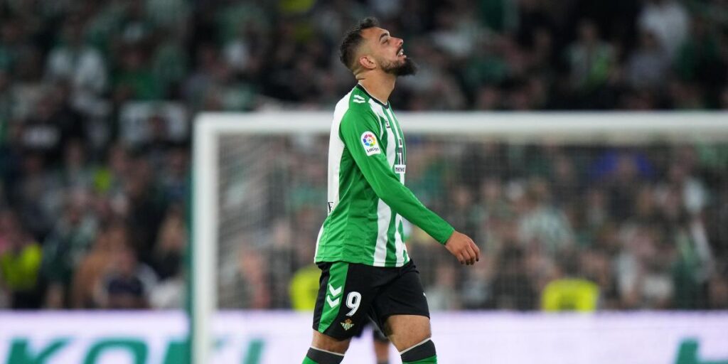 Pellegrini y el interés del Atlético por Borja Iglesias: "Ya veremos si pasa o no pasa"