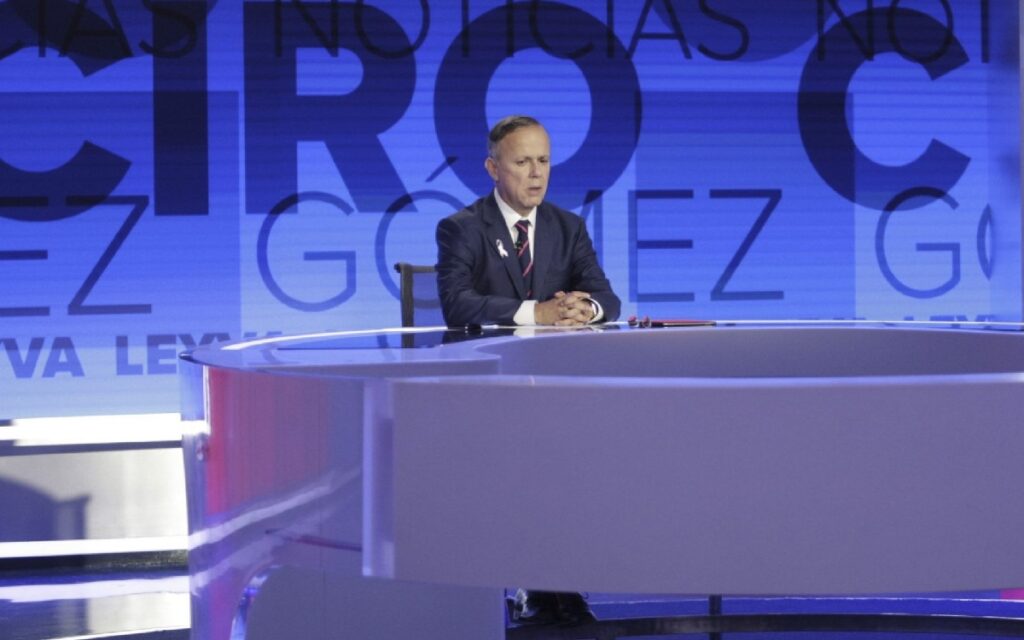 Periodistas y funcionarios se solidarizan con Ciro Gómez Leyva tras atentado