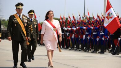 Perú: Boluarte descarta renunciar y pide a Congreso adelantar elecciones