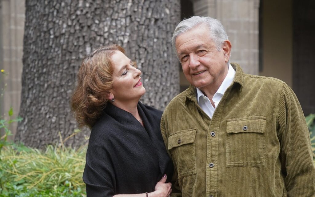 Por Navidad, AMLO envía abrazos a mexicanas y mexicanos, incluidos sus adversarios | Video