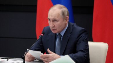 Putin aprueba concesión de pasaportes a habitantes de las regiones anexionadas