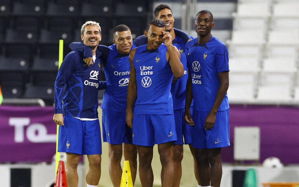 Qatar 2022: Varane y Konaté se suman a oleada de enfermos en Francia