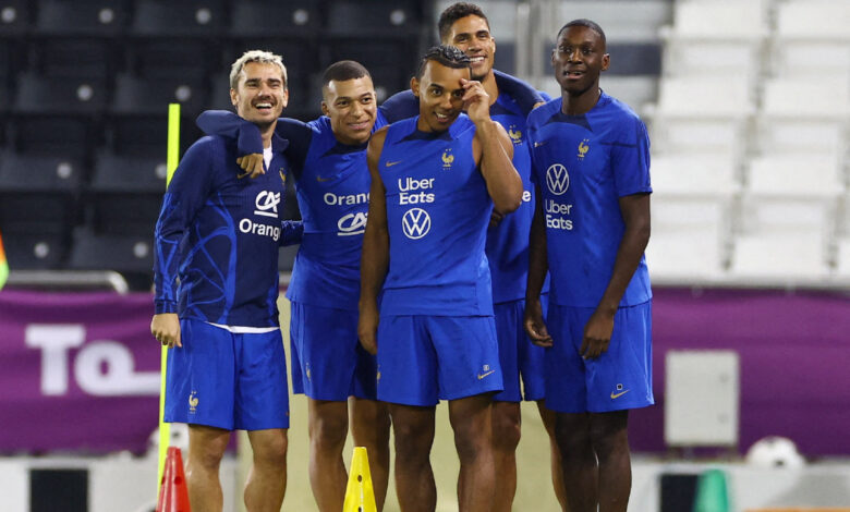 Qatar 2022: Varane y Konaté se suman a oleada de enfermos en Francia