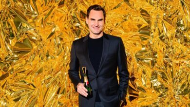 Roger Federer y Rapinoe brindan por una buena causa