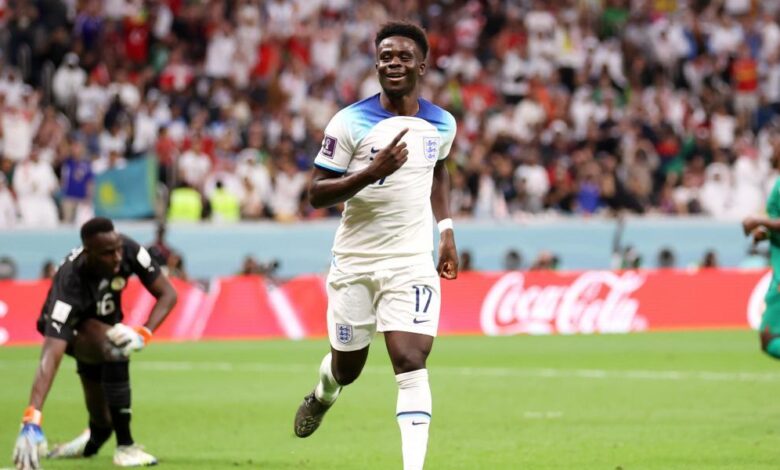 Saka sentencia a Senegal marcando el 3-0