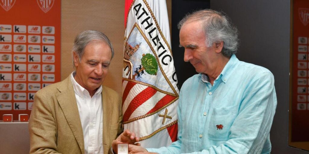 San Mamés homenajeará a Txetxu Rojo con una salva de aplausos el 9 de enero