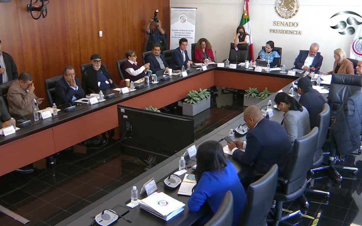 Segunda comisión avala Plan B de reforma electoral y va al pleno