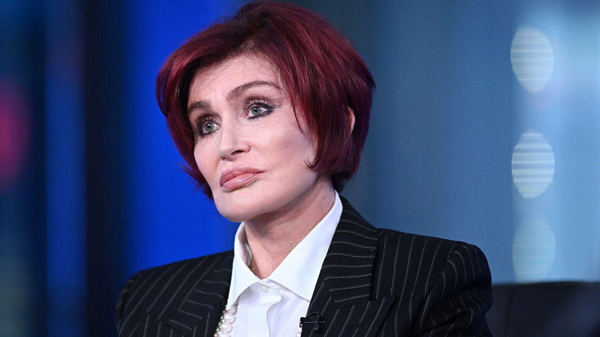 Sharon Osbourne dada de alta del hospital luego de una emergencia médica en el set