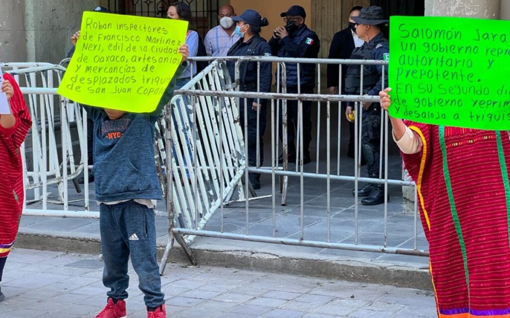 'Somos un pueblo que vive violencia y desplazamiento': Triquis exigen a AMLO mesa de diálogo