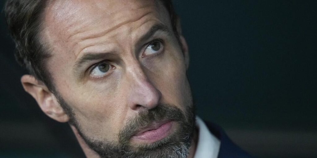 Southgate sorprende con su alineación ante Senegal