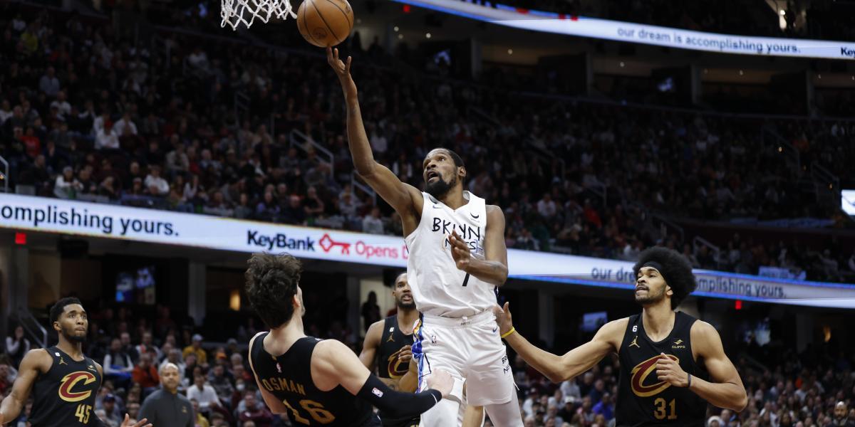 Tatum y Brown cogen 'celos' de Irving y Durant