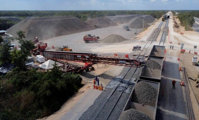 Tren Maya se desvía por hallazgos de sitios arqueológicos: AMLO