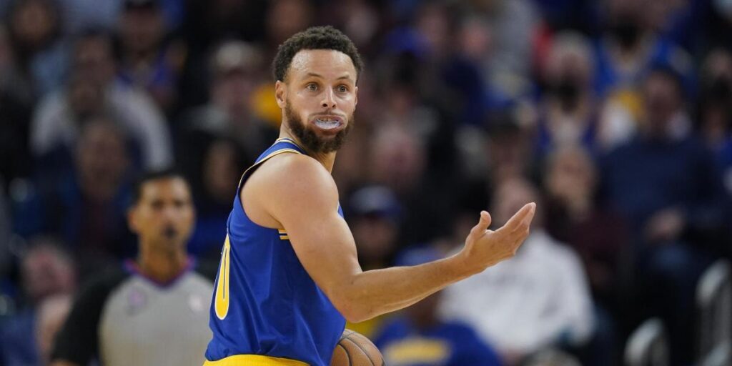 Tropiezo de los Warriors en el día más aciago de Curry