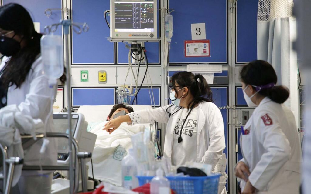 UNAM: sexta ola de Covid-19 podría volverse ‘El Grinch’ de esta navidad