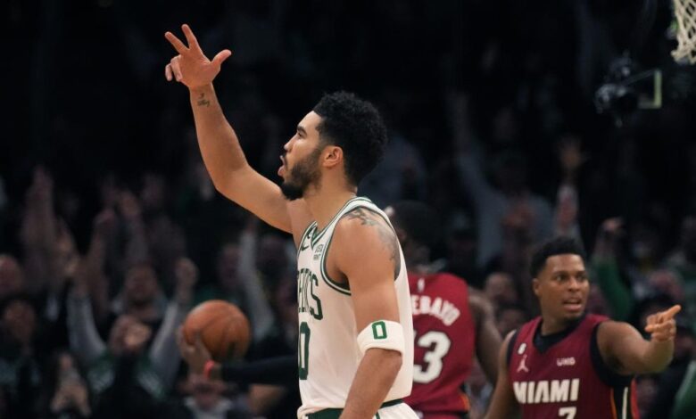 Un Tatum desbocado acaba con los Heat con una aterradora exhibición de MVP