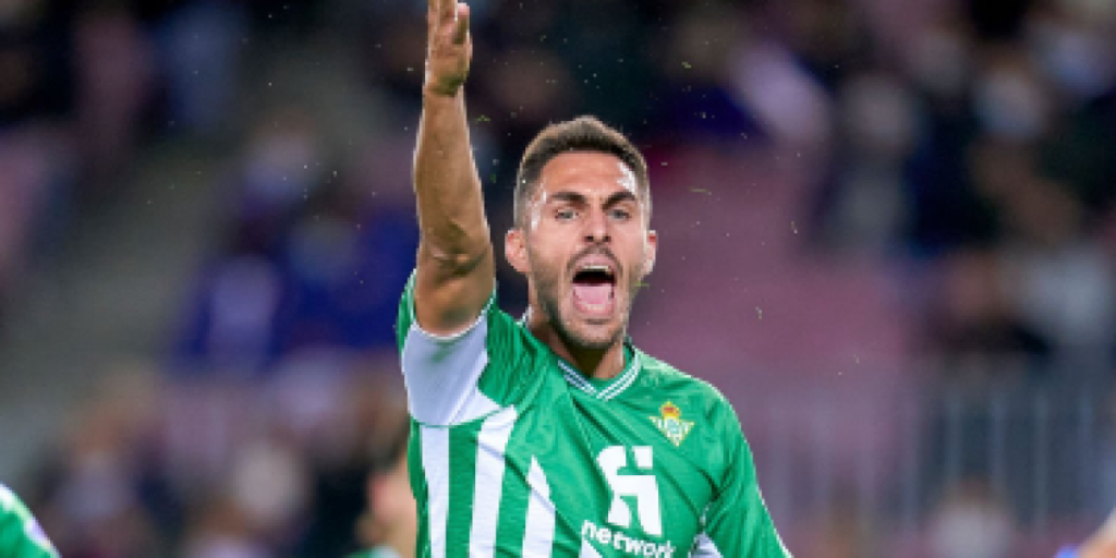 Víctor Ruiz sigue sin entrenar con el grupo