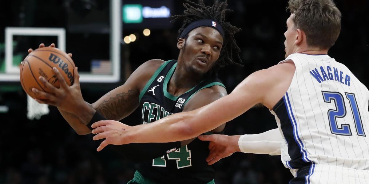 Vuelve Robert Williams pero los Celtics se la pegan contra los Magic