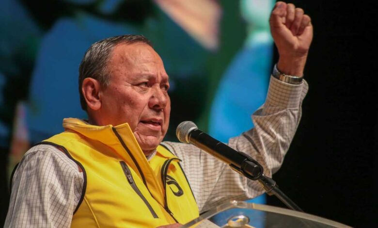 Zambrano abre las puertas a Monreal a una candidatura del PRD