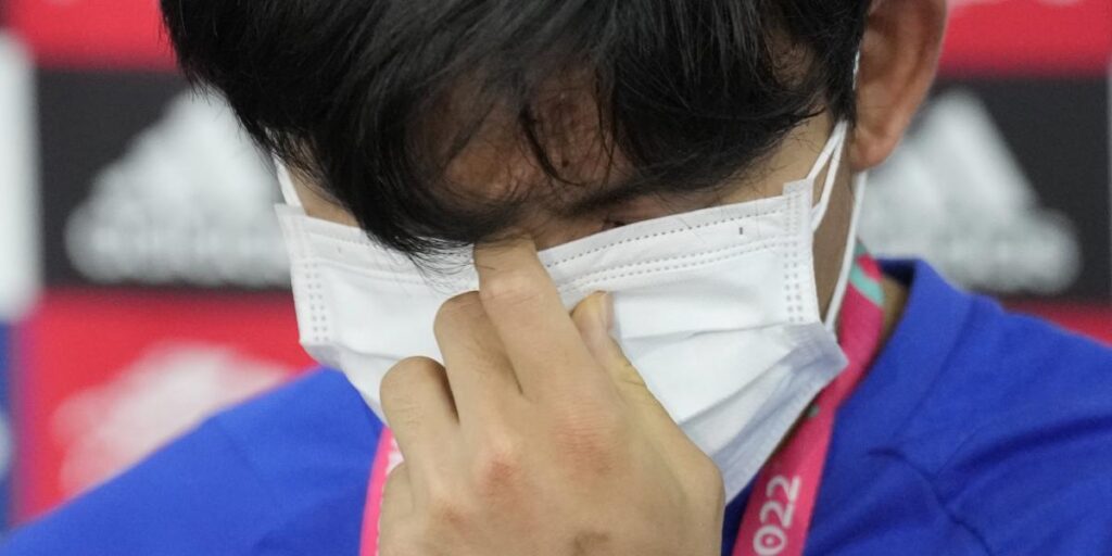 "Es frustrante tener que ver tu partido más importante por televisión"