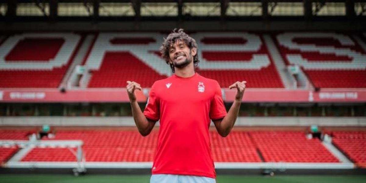 ¡De locos!: El Nottingham Forest anuncia a su 24º fichaje de esta temporada