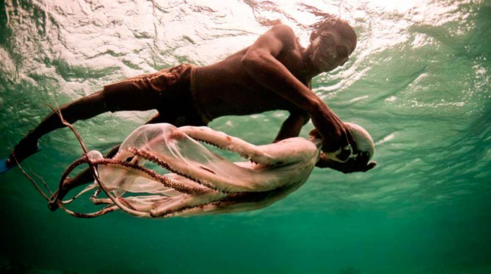 ¿Cuál es el secreto para aguantar 10 minutos bajo el agua?