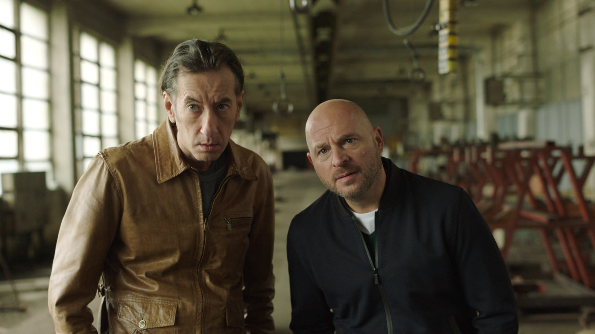 ‘El último artefacto socialista’, la serie que llega por fin a Filmin