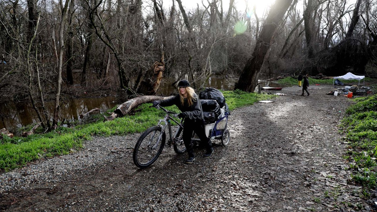 la tormenta invernal provoca evacuaciones y apagón masivo