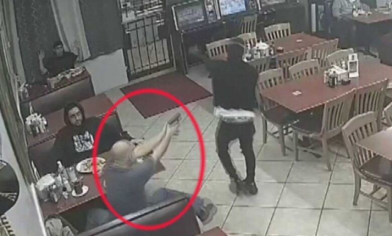 Intentó robar taquería el ranchito con pistola falsa y terminó muerto