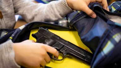 un niño de 6 años dispara a una maestra en un salón de clases de la Escuela Primaria Richneck en Virginia