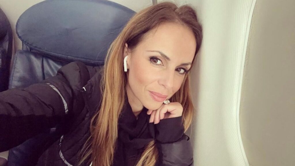 ¿Dónde está Ana Walshe? Hallan sangre y cuchillo en sótano de casa