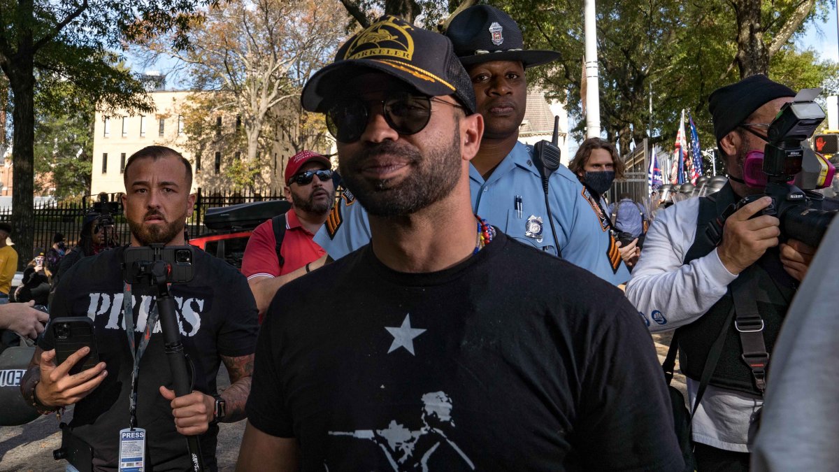 los Proud Boys atacaron el “corazón de nuestra democracia” en el asalto del 6 de enero