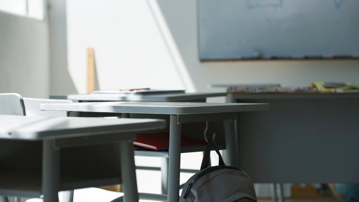 Mochila de estudiante fue revisada antes de dispararle a maestra