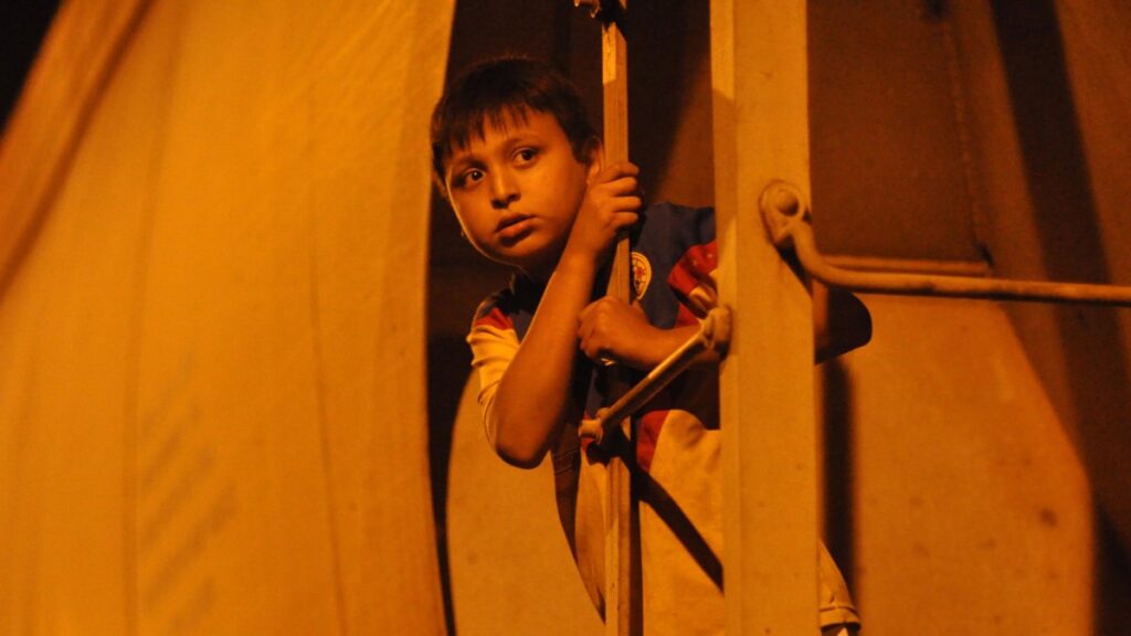 México y Estados Unidos firman acuerdo para agilizar la reunificación de niños migrantes en la frontera