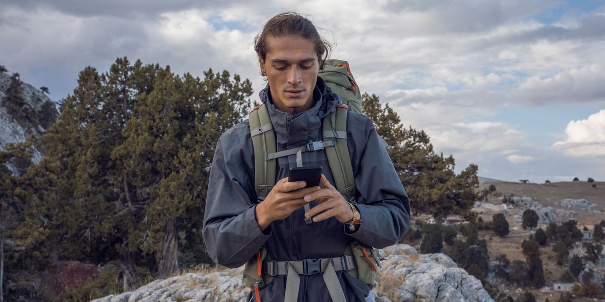 Obtenga mapas sin conexión para todas sus caminatas con un 50 % de descuento en AllTrails+ esta semana