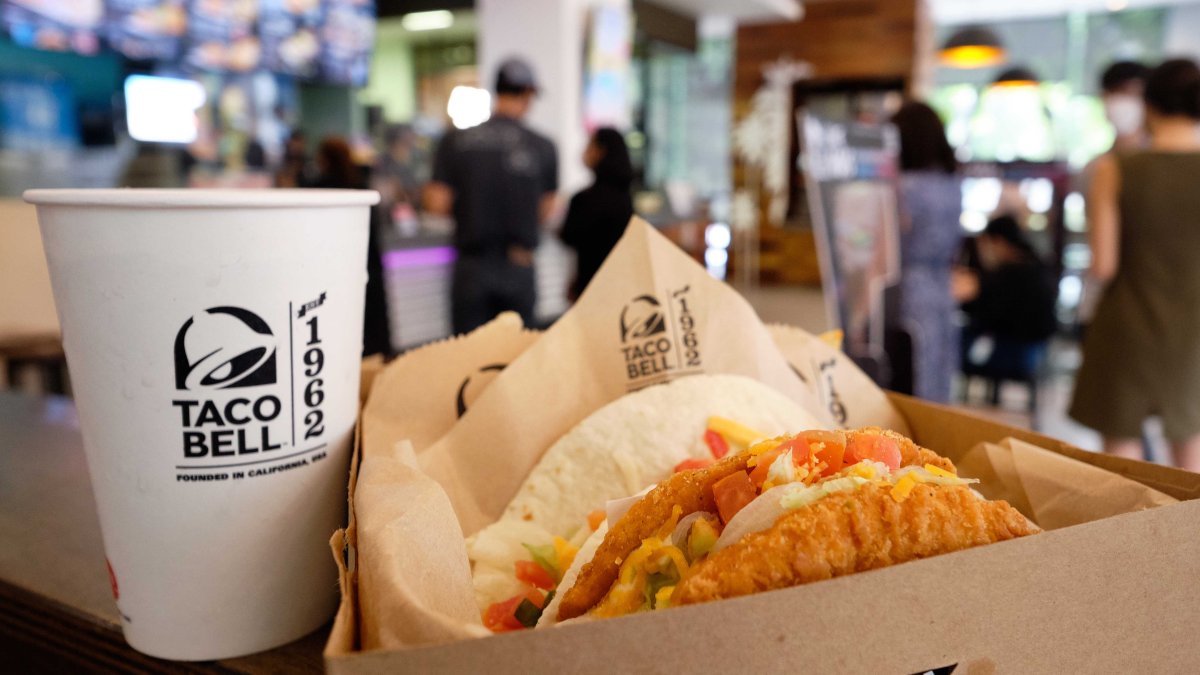 Hospitalizan a hombre tras consumir comida de Taco Bell que contenía veneno para ratas