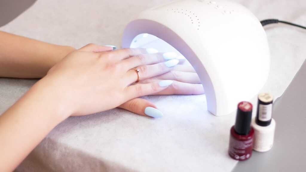 ¿La manicura de gel puede provocar cáncer de piel? esto es lo que dice un nuevo estudio