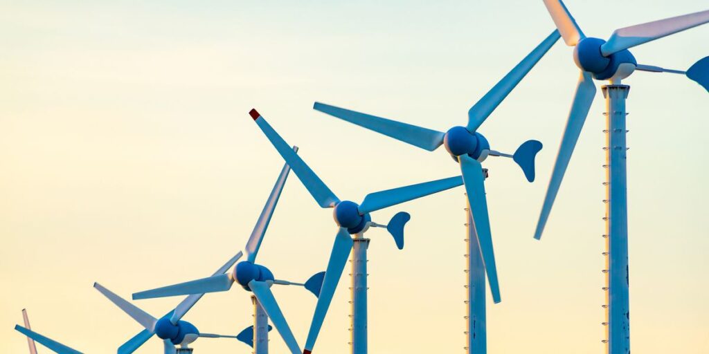 Las turbinas eólicas gigantes siguen cayendo misteriosamente. Esto no debería estar pasando.