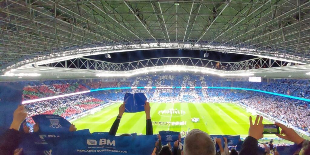 38.342 almas y un ambiente para la historia