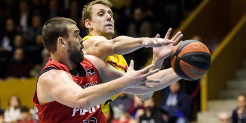 73-84: La energía del Barça noquea al Bàsquet Girona