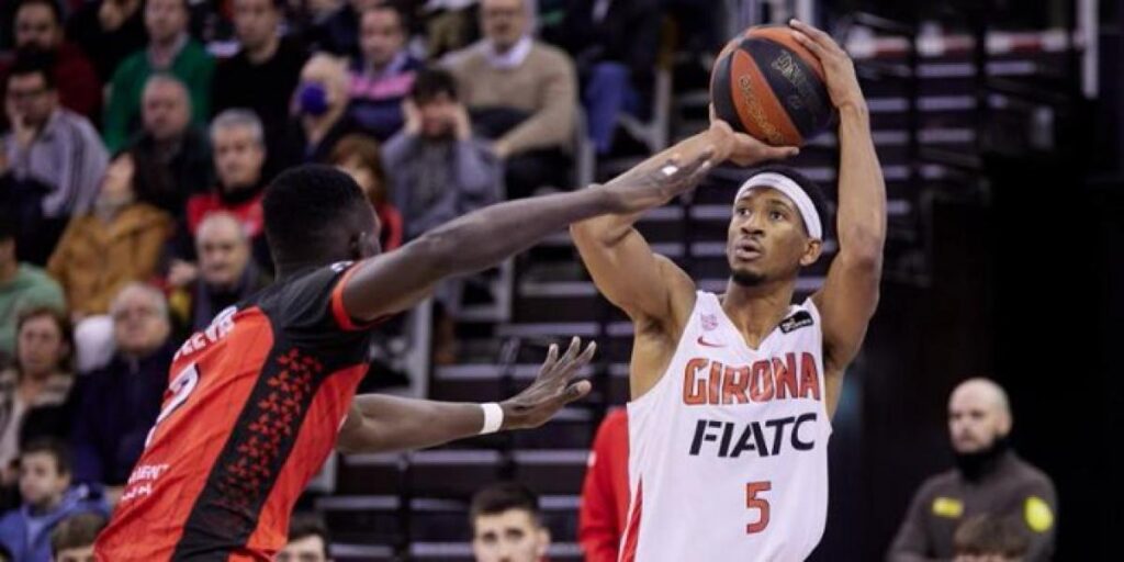 78-92: Taylor brilla para guiar la victoria del Bàsquet Girona en Granada