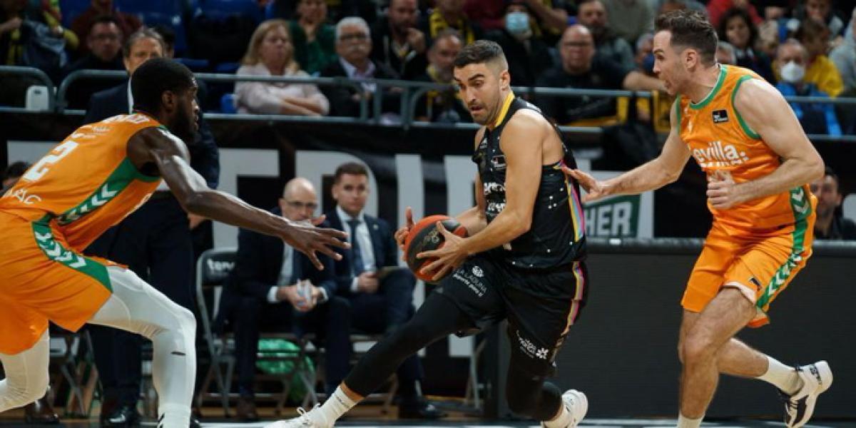 88-64: El Lenovo Tenerife, victoria ante el Betis y cabeza de serie en la Copa