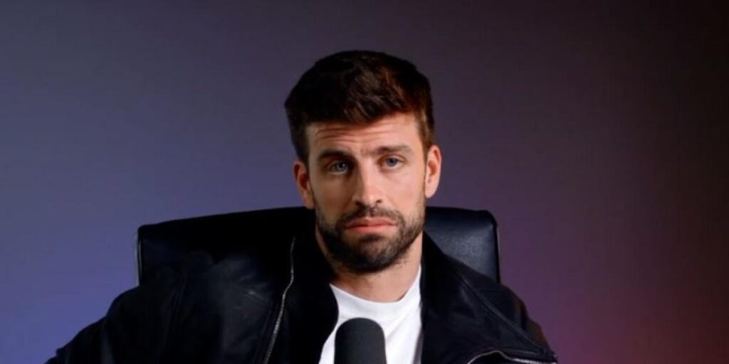 Abuchean a Piqué en los Premios ESLAND de TheGrefg