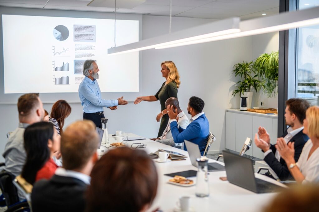 Accord, que ofrece una plataforma para administrar procesos de ventas, obtiene $ 10M