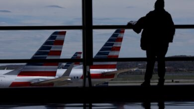 Aeropuertos de EU intentan volver a la normalidad tras jornada caótica