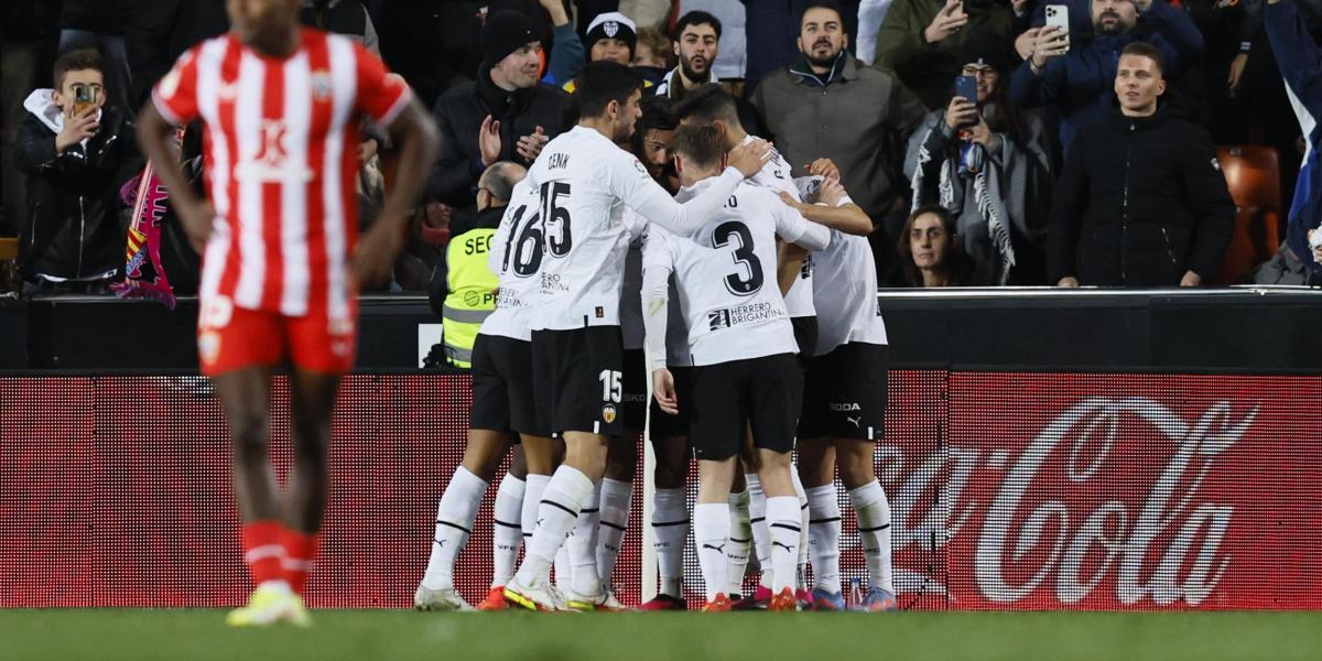 Al Valencia le remontan pero no sabe remontar