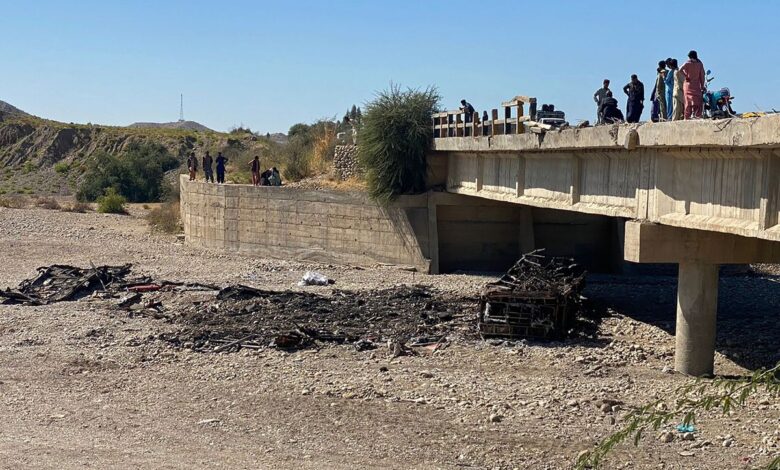 Al menos 41 muertos en un accidente de autobús en el suroeste de Pakistán