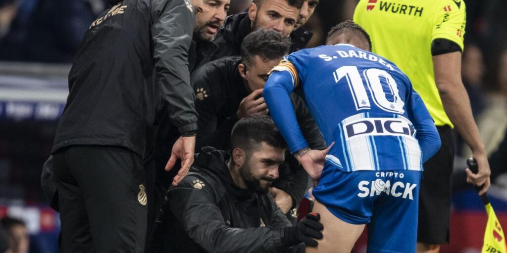 Alarma Darder: Se retira del campo lesionado