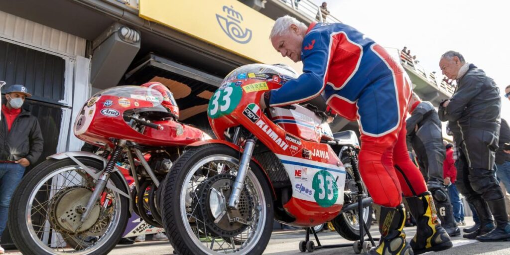 Alguersuari, Checa, Crivillé, Aspar y Gibernau rodarán con aficionados en Cheste