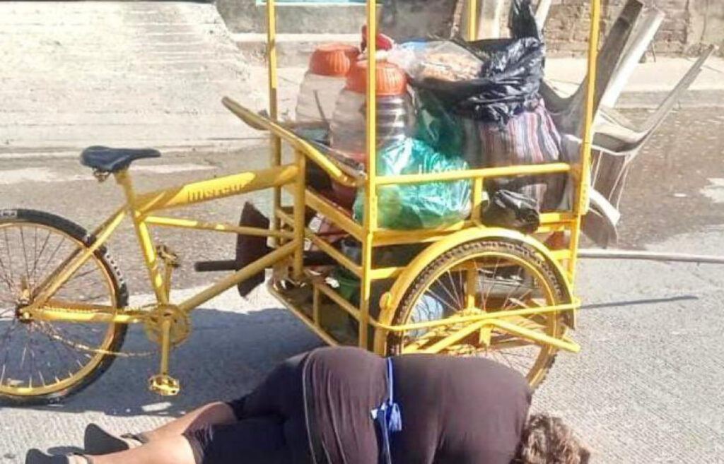 Asesinan a vendedora de aguas frescas en Acapulco