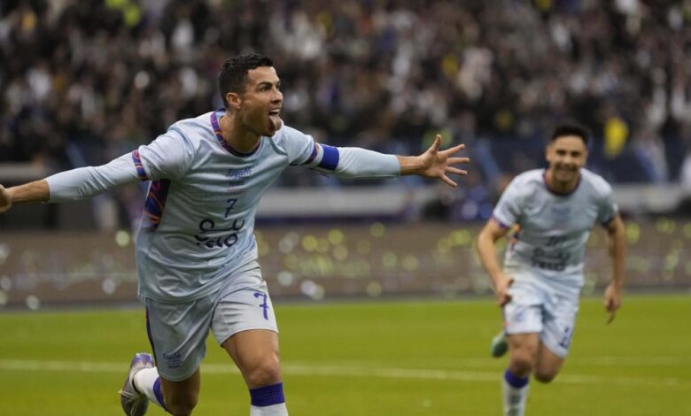 Atracón de fútbol persiguiendo el sueño mundialista